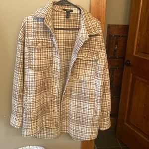 Forever21 tan and white oversized flannel with pearl button accents size small